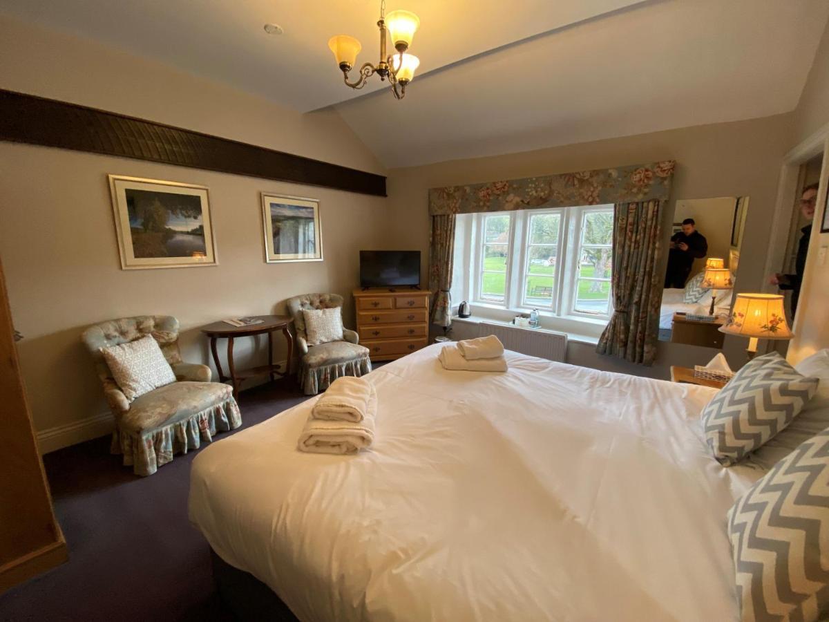 Hotel The Red Lion & Manor House Burnsall Exterior foto