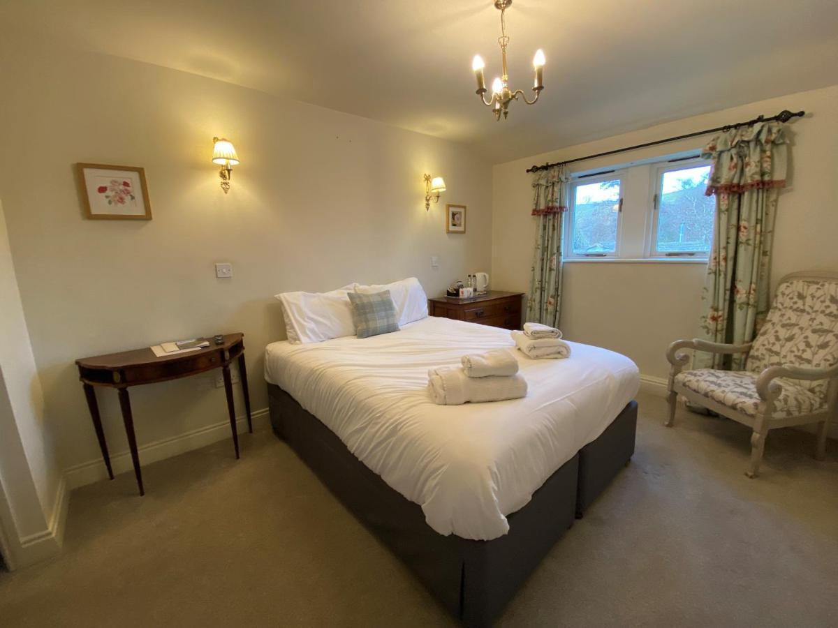 Hotel The Red Lion & Manor House Burnsall Exterior foto