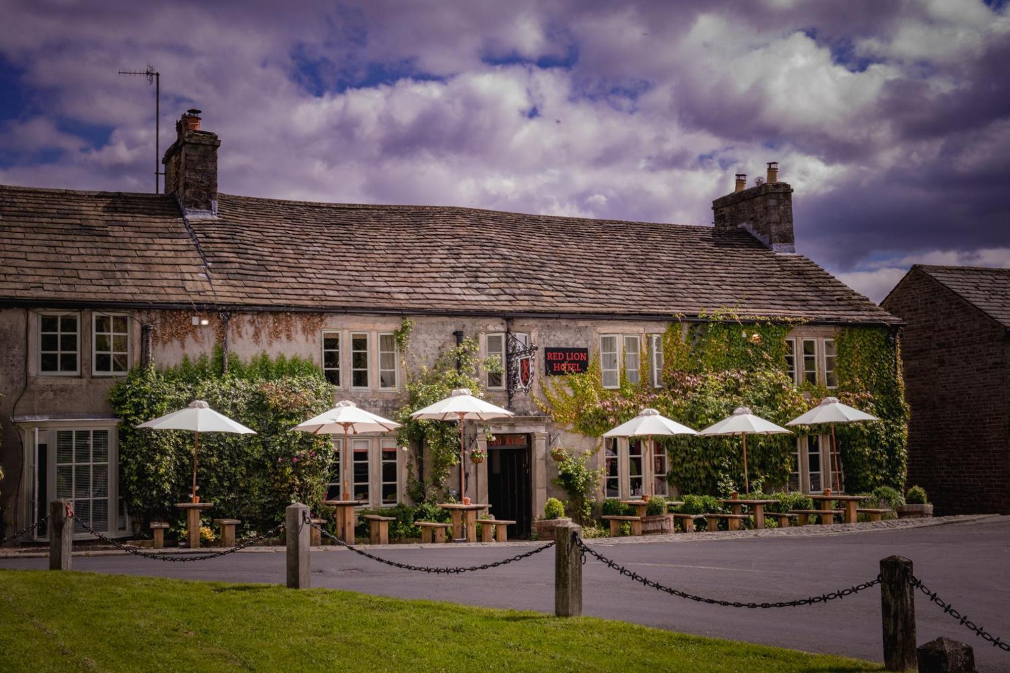 Hotel The Red Lion & Manor House Burnsall Exterior foto